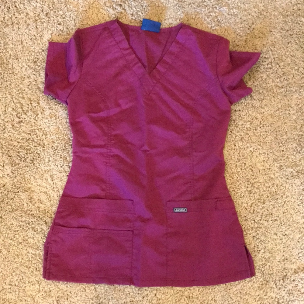 Scrub top